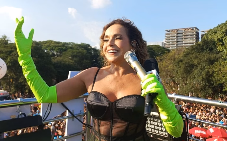Carnaval de Salvador: Daniela Mercury se irrita com Tony Salles e cantor responde com indireta
