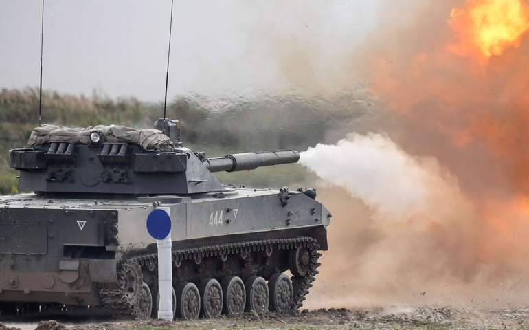 Ex-agente de inteligência dos EUA aponta inevitabilidade de rendição ucraniana