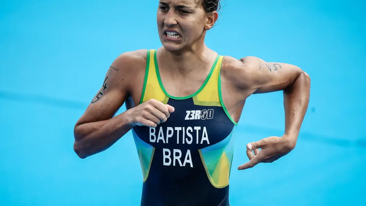 Triatleta Luisa Baptista continua em estado grave após acidente; COB presta solidariedade