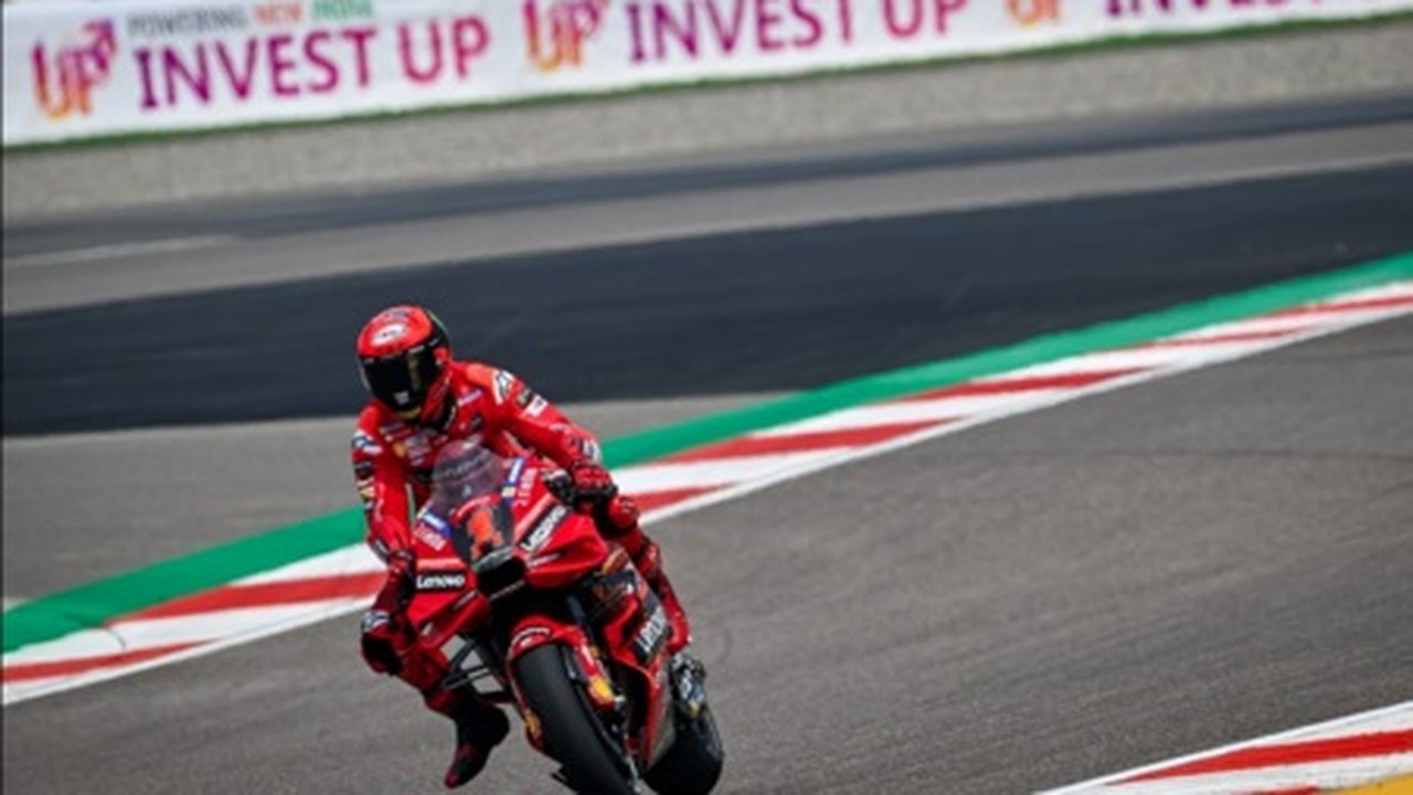 Bezzecchi faz pole da MotoGP da Índia, seguido por Martin e Bagnaia; Martin vence 2ª sprint