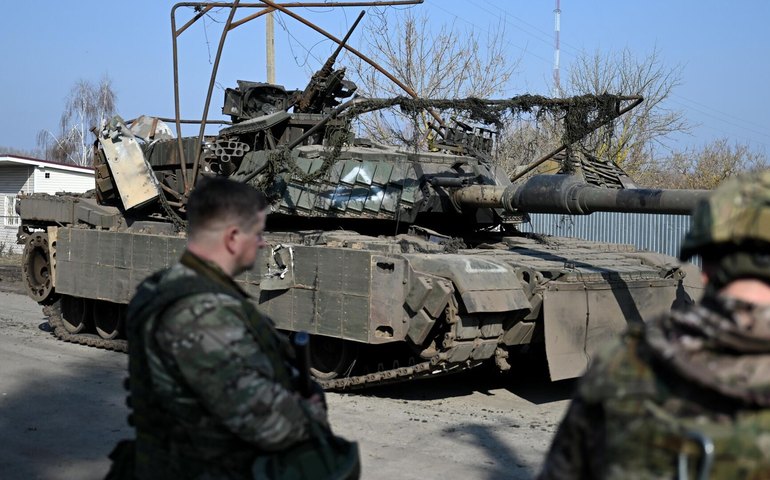 Análise revela quantos tanques americanos Abrams já foram destruídos pela Rússia na Ucrânia