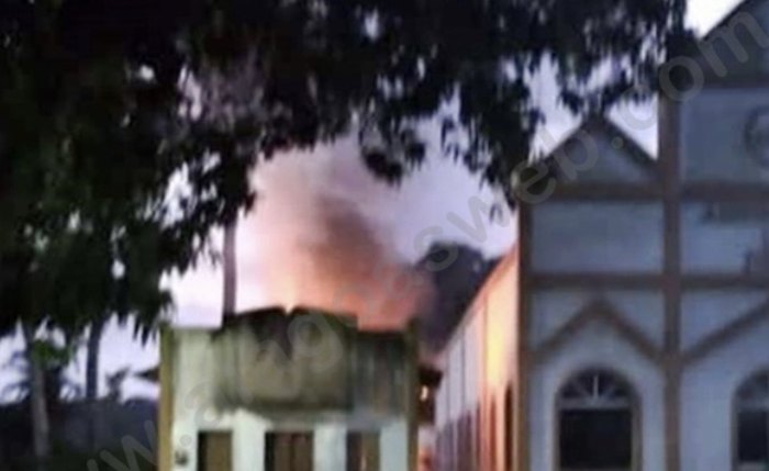 Chamas na igreja evangélica