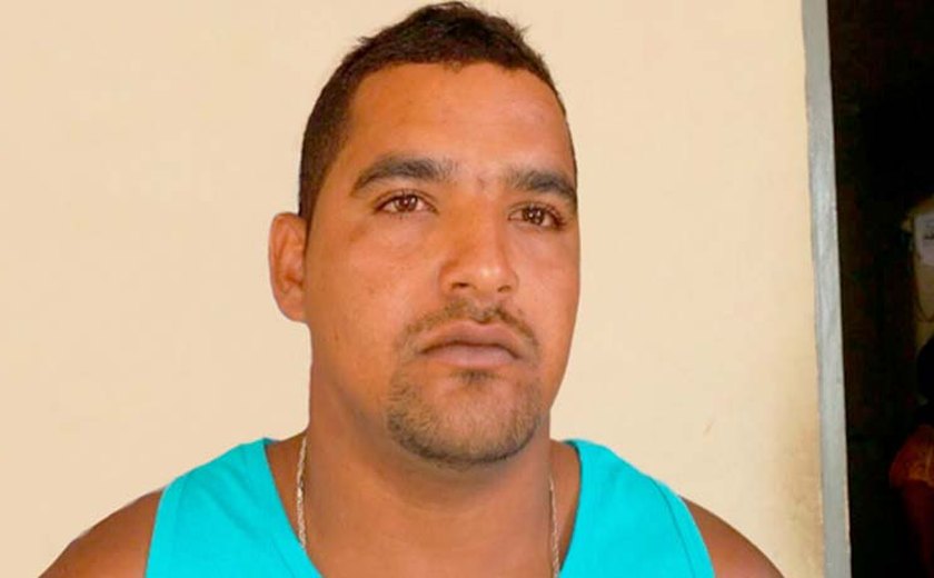 PC prende no Sertão de PE acusado de latrocínio em Muricí