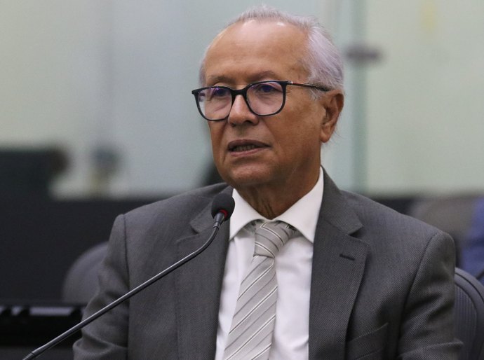 Doutor Wanderley celebra início da operacionalização do Programa Bate Coração
