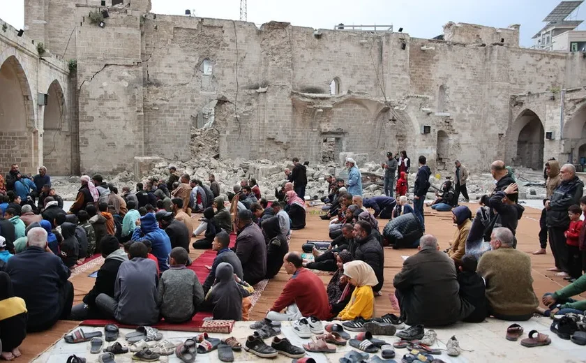 Fim do Ramadã, mês sagrado para muçulmanos, é marcado por guerra e fome em Gaza