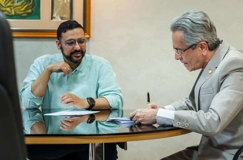 Governador sanciona reajuste de 4,52% aos servidores do Judiciário de Alagoas