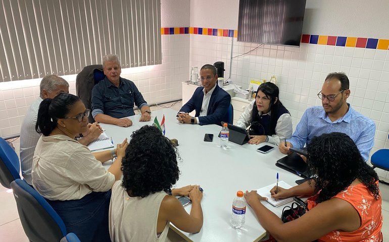 Gestor de cidade sergipana visita Maceió para conhecer projeto da Semdes