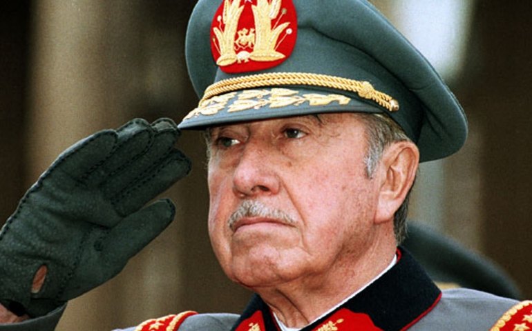 Meio século depois de golpe no Chile, defensores de Pinochet saem do armário