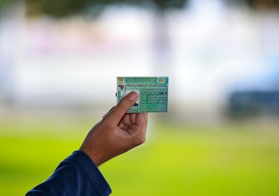 CNH do Trabalhador: selecionados devem fazer matrícula a partir desta quarta-feira