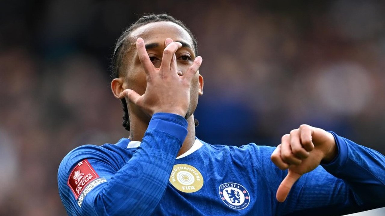 João Pedro renova com o Chelsea até 2034 e conquista Xabi Alonso