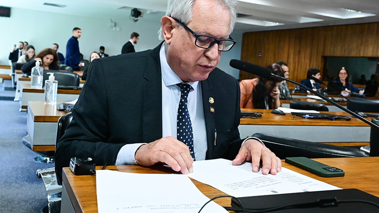 CDH terá debates sobre assistência a idosos e doenças raras
