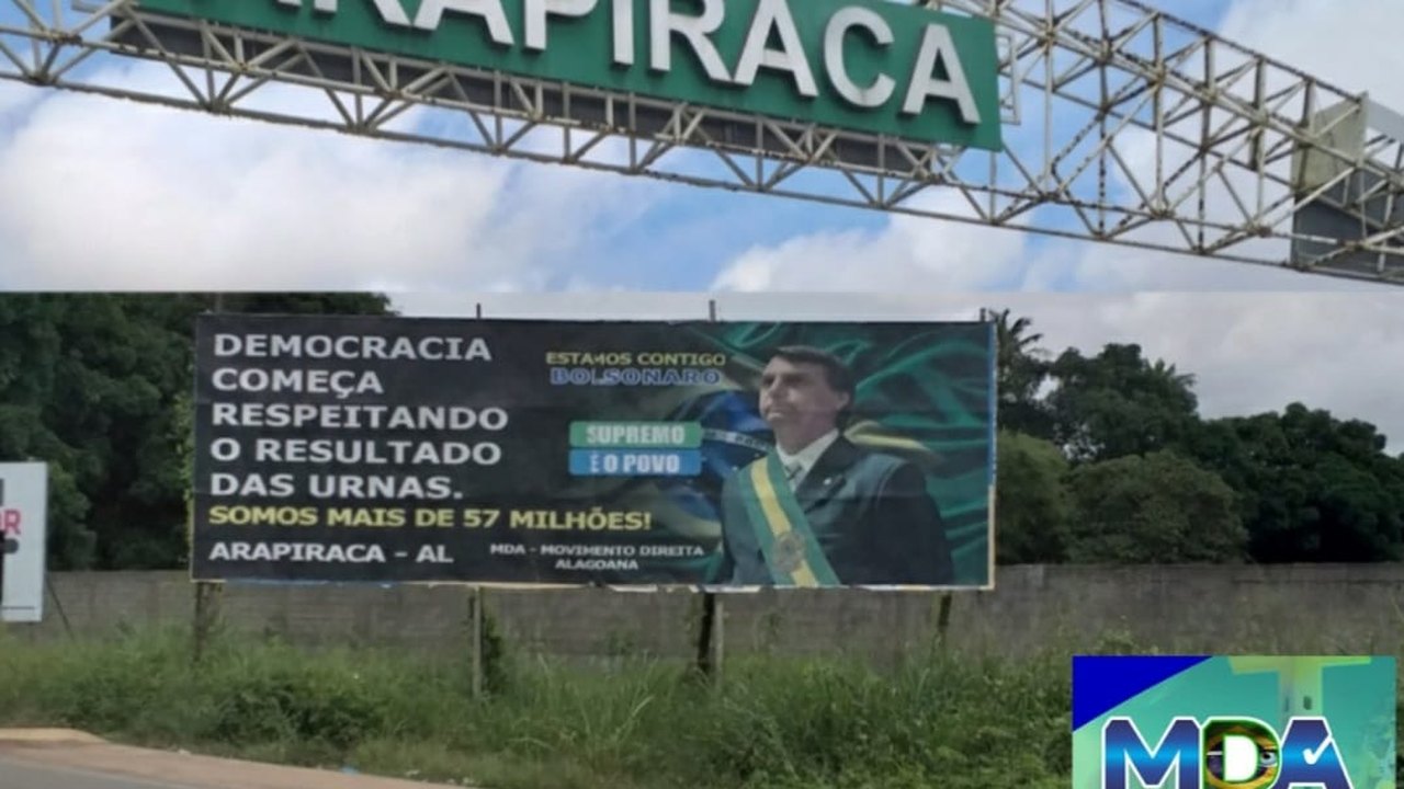 Movimento de bolsonaristas colocando outdoor em Arapiraca gera controvérsias na população