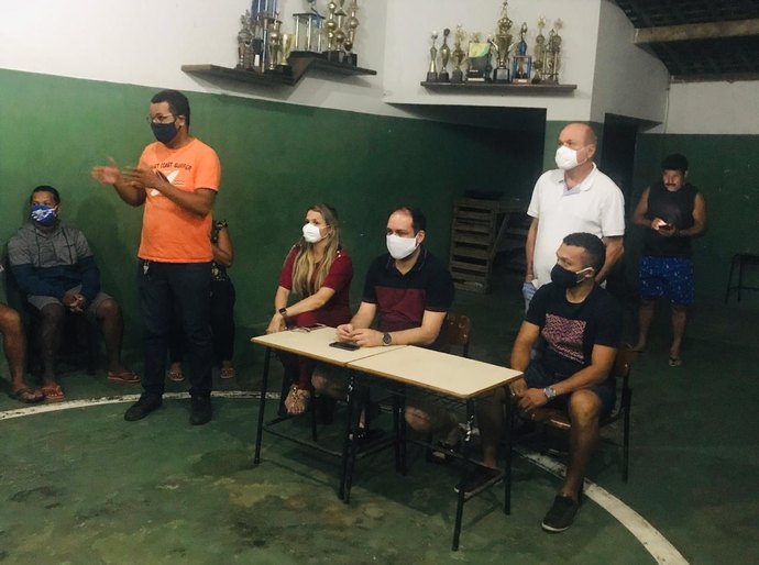 Pré-candidata a vereadora, Gaby Ronalsa visita lideranças do litoral norte e parte alta de Maceió