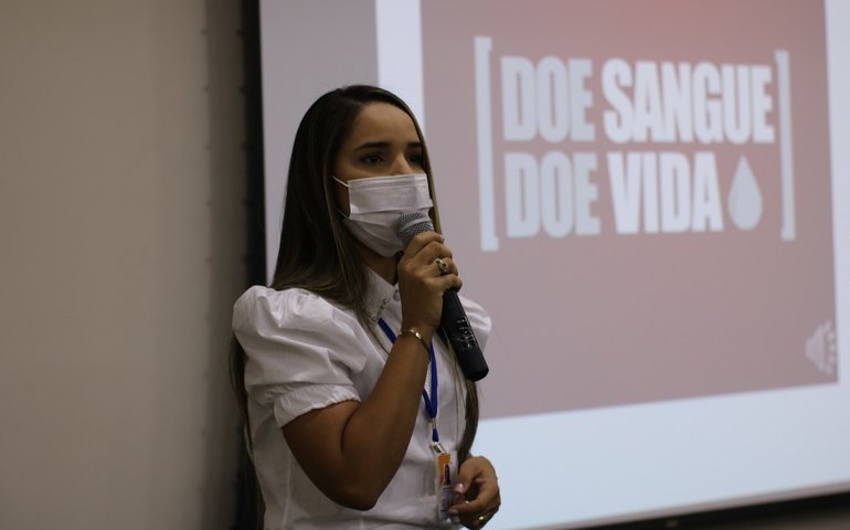 Sefaz Alagoas esclarece dúvidas sobre doação de sangue no prédio-sede