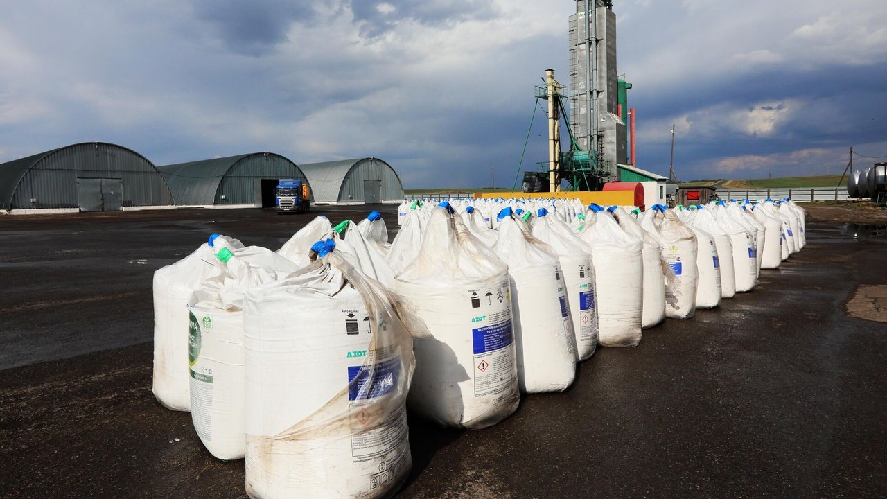 Rússia bateu recorde de exportações de fertilizantes para o Brasil em outubro