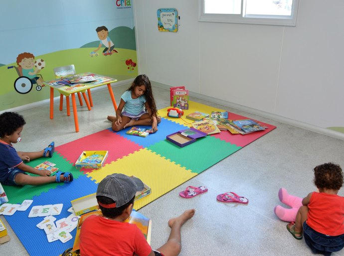 Especialista do Hospital da Criança orienta pais sobre brinquedos adequados para cada faixa etária