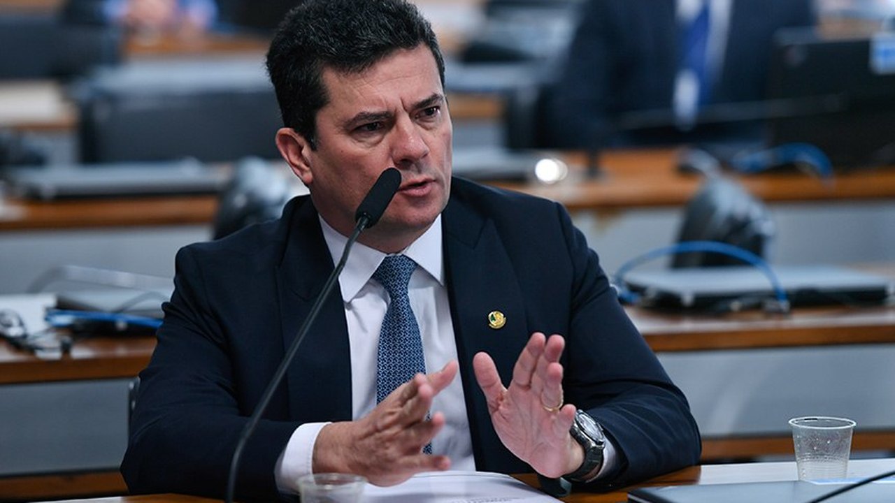 Juíza manda para banco dos réus alto escalão do PCC que planejou sequestrar Moro