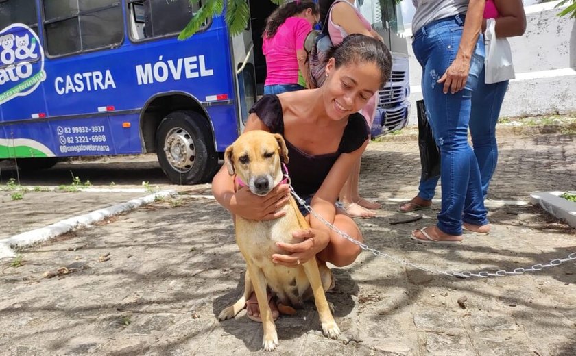 Programa Castra Pet realiza mais 40 castrações de cães e gatos em Penedo