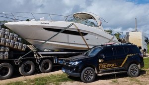Polícia Federal recebe lancha para patrulhamento na costa de Sergipe