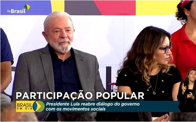 Criação do Conselho de Participação Social marca início do governo