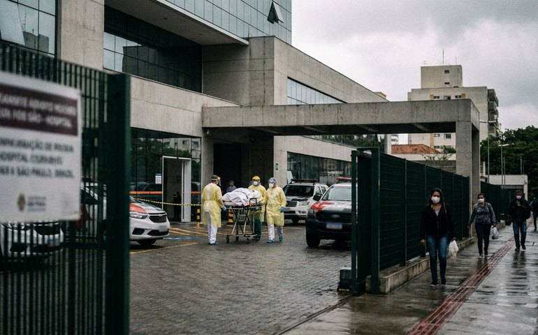 São Paulo investiga caso suspeito de Ebola em mulher que esteve em área de transmissão