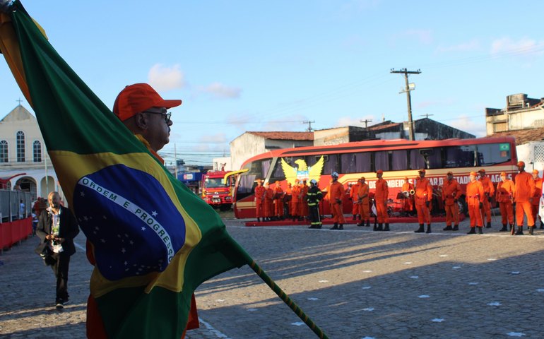Corpo de Bombeiros promove 403 praças em formatura que celebra os 78 anos da corporação