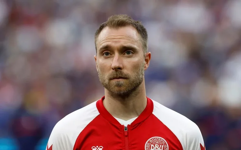 Eriksen desmaia em campo de novo, e amistoso entre Dinamarca e Ucrânia é encerrado