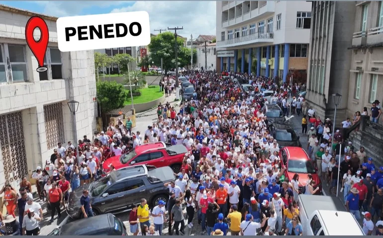 Caravana em Penedo: “Renan Filho mudou a história do nosso estado'