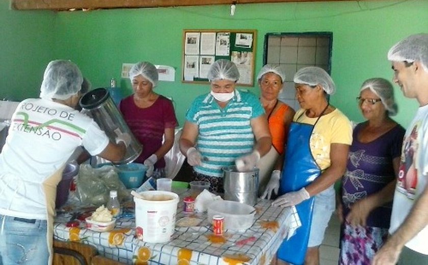 Arapiraca: Doceiras da Baixa do Capim recebem treinamento e melhorias