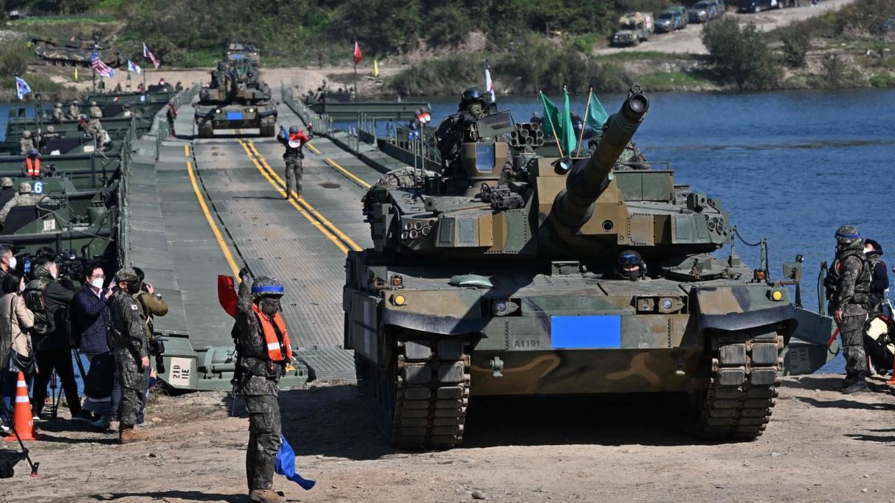 Coreia do Norte dispara tiros de artilharia na fronteira com o Sul