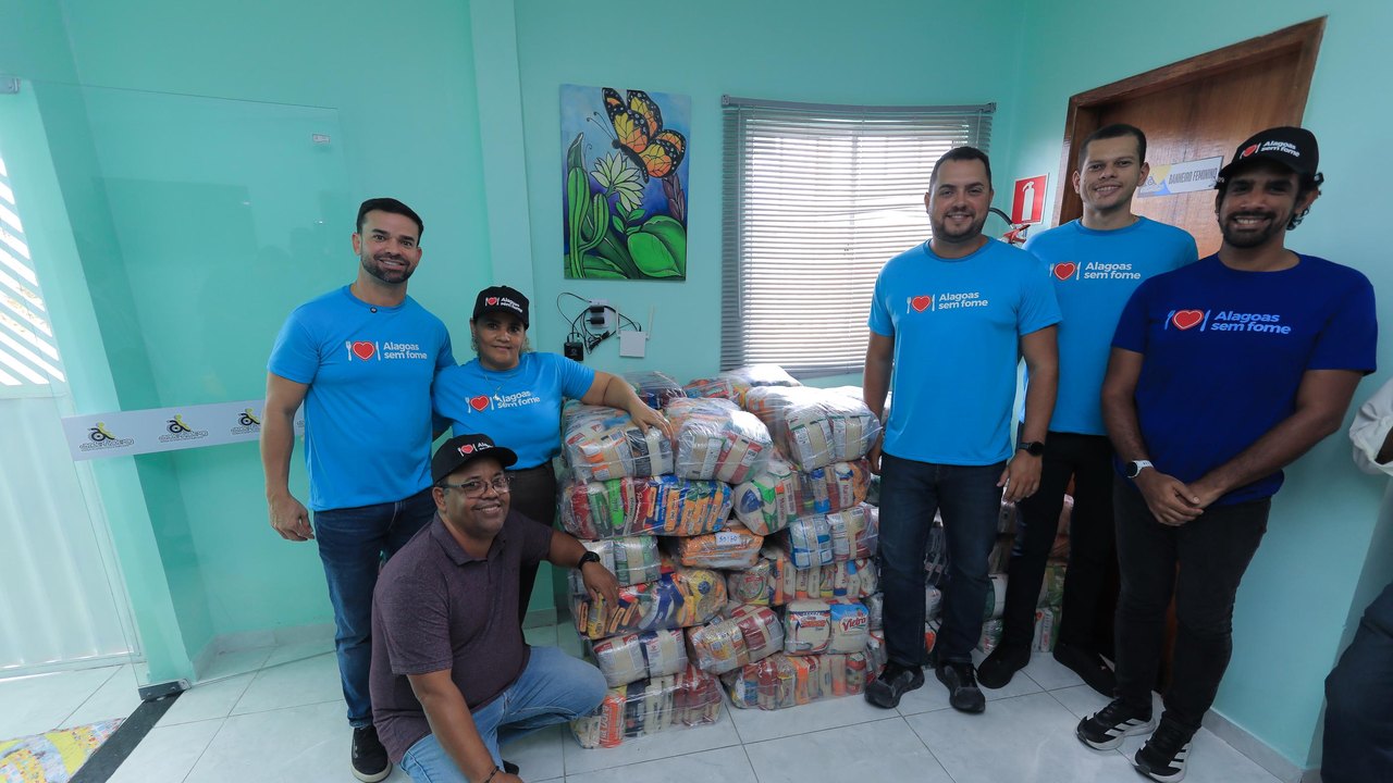Programa Alagoas Sem Fome realiza 100ª doação no sertão alagoano