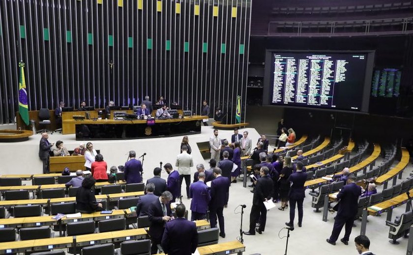 PSD e União Brasil selam acordo em jantar por candidaturas na Câmara e no Senado