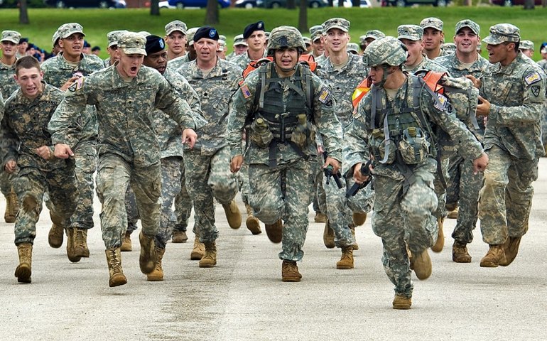 Decreto autoriza militares dos EUA no Brasil para treinamento com o Exército