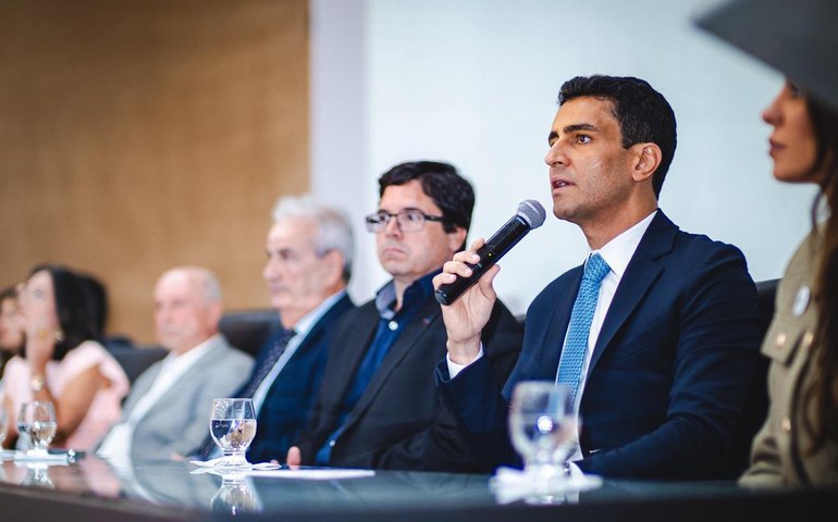 Tesouro Nacional reconhece como inédita eficiência fiscal da gestão JHC