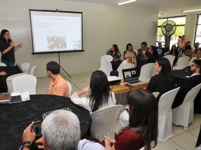 Balanço do Governo Presente no Sertão premia servidores