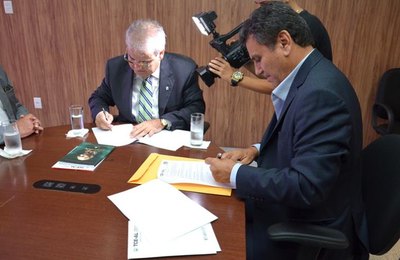 Tribunal de contas de Alagoas assina termo de cooperação com Tribunal de Contas de Sergipe