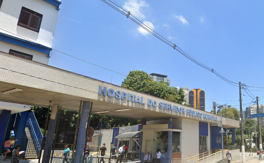 Hospital do Servidor Público de SP fecha maternidade e servidoras se acorrentam em protesto