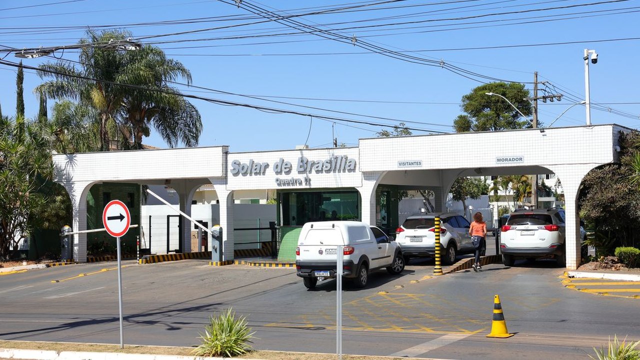 Defesa de Bolsonaro pede a Moraes prorrogação da prisão domiciliar