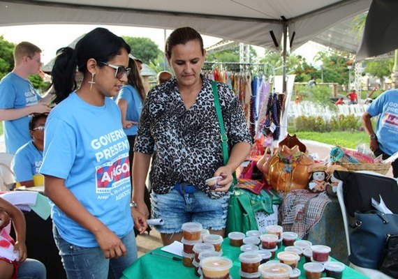 Programa Produzir Juntos divulgou artesanato e culinária em Arapiraca