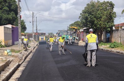 Pavimentação no bairro Cidade Universitária vai beneficiar mais de 16 mil pessoas