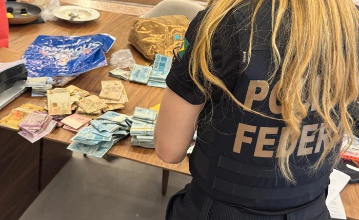 Ação apura contratos emergenciais irregulares, lavagem de dinheiro e ressarcimentos fraudulentos do SUS que somam mais de R$ 118 milhões