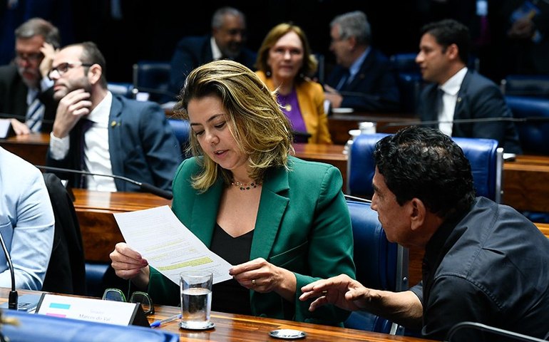 A pedido de clubes, relatora retira de pauta projeto da Lei Geral do Esporte