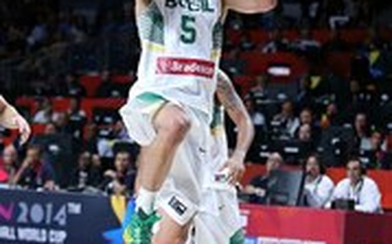 Brasil elimina Argentina no basquete e vinga derrotas do passado