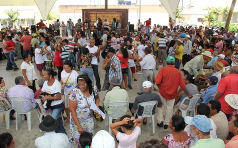 Arapiraca: Projeto Cultura na Praça retorna com homenagem às mulheres