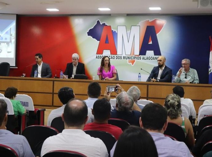 Equipe técnica da DFAFOM apresenta o IEGM de 2024 para os jurisdicionados