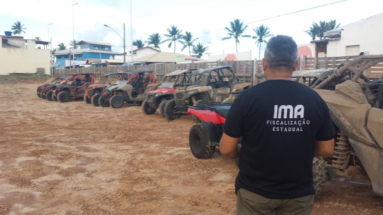 Trafegar de carro na areia das praias alagoanas pode gerar multa e apreensão
