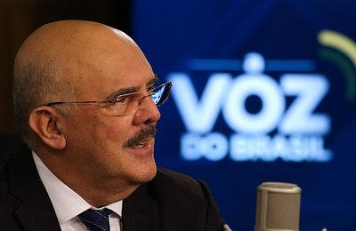 Tecnologia leva educação a distância em tempos de Covid-19