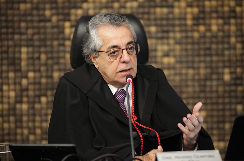 ﻿TJ/AL mantém decisão que suspendeu a eleição antecipada da Câmara de Pilar