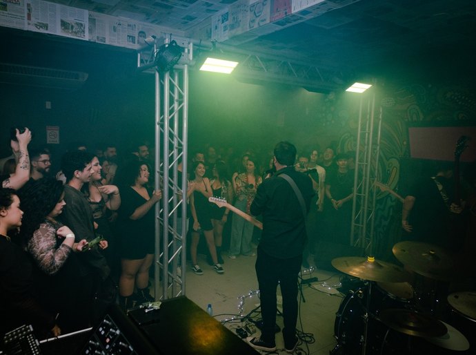 Pub Treze celebra 6 anos com shows da Mopho, Casa da Mata e Tick em Arapiraca