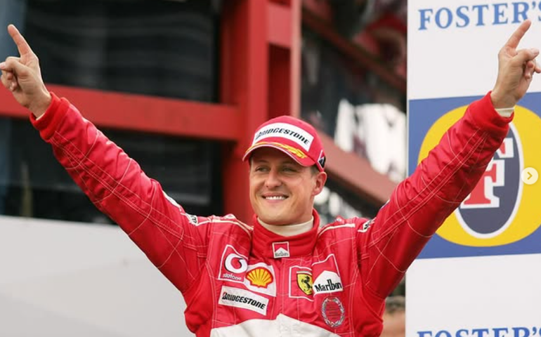 Piloto australiano é acusado de estuprar enfermeira de Michael Schumacher em sua casa na Suíça